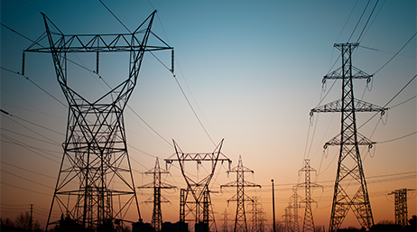 Freileitungen in der Abendsonne